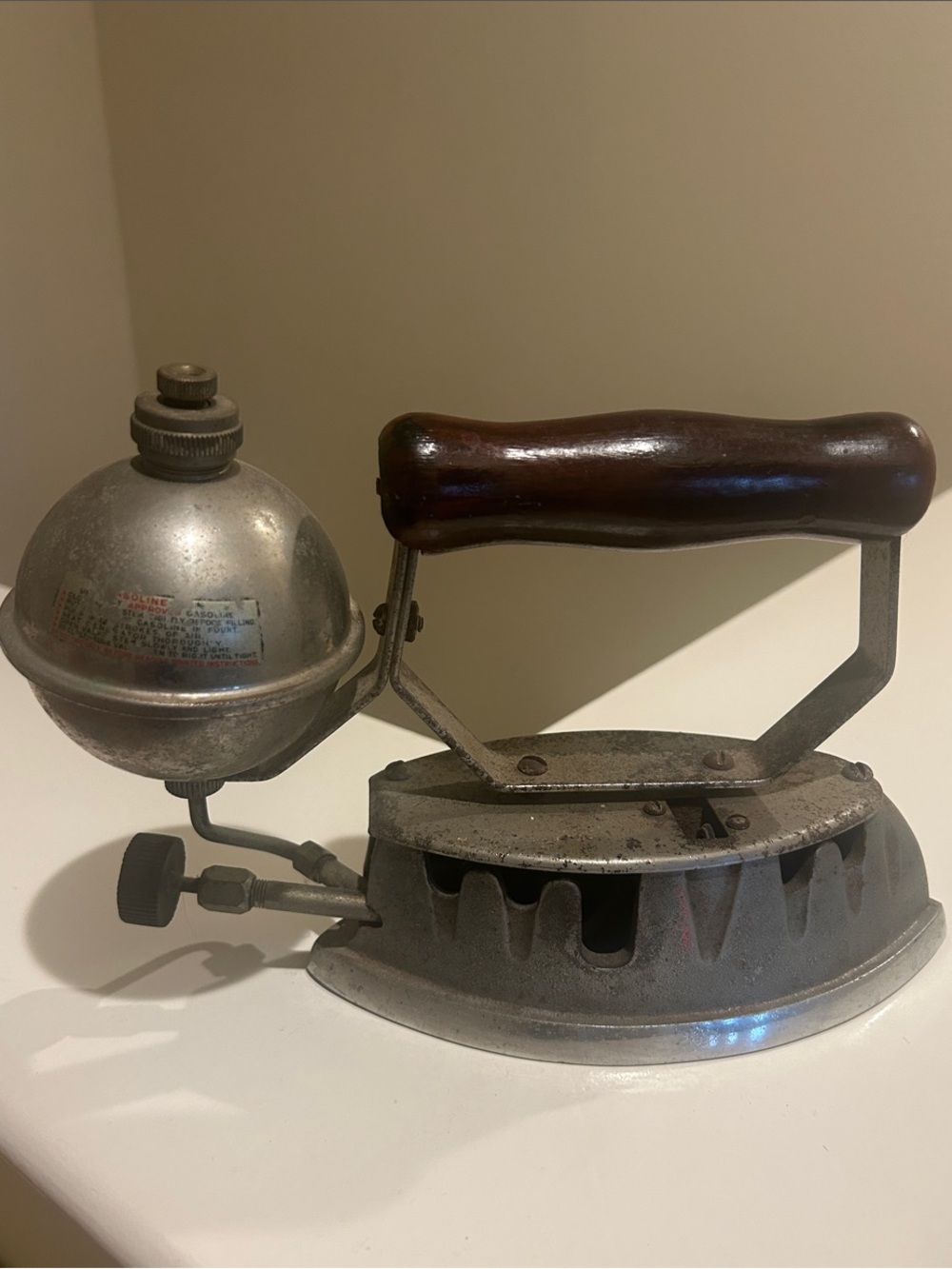 Vintage Diamond Gas Iron by Akron Lamp Company Ohio